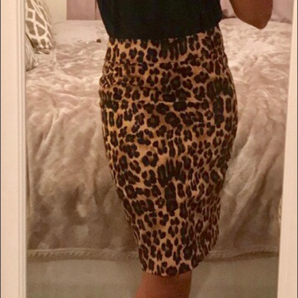 Chapter One Cheetah Print Skirt